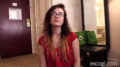 T2 Teeny Bikini Teen gefickt pornovideos downloaden und konfrontiert POV