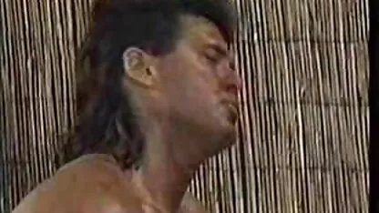 Holly Landers Bangeroo 1 porno videos gratis schauen