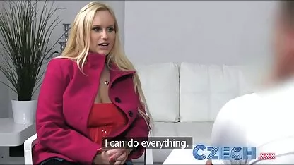 exotisches Küken vor lange pornovideos der Webcam