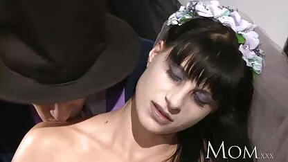 Schwanz teilen mit 2 asiatischen pornovideos kostenlos gucken Mädchen 2