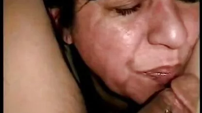 Footjob für die pornovideos downloaden süße Teengirl Alexa