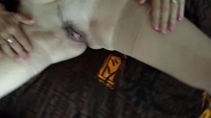 Vintage vollbusige blonde April Adams pornovideos gratis Gesichtsbehandlung und Spermakuss