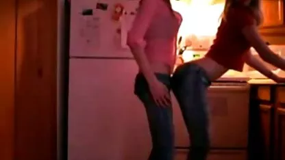 Sexy blonde Babe bekommt ihr Arschloch von ihrem hungrigen Liebhaber pornovideos in hd geschlagen